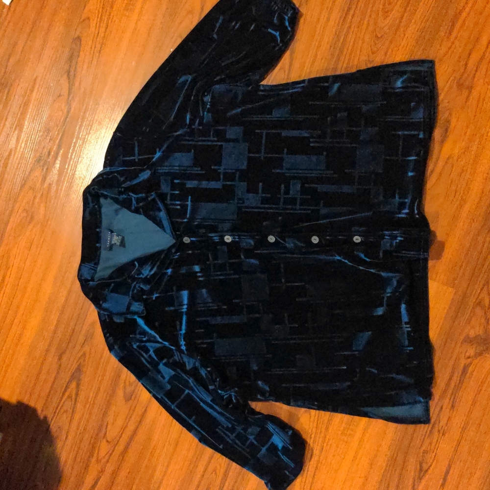 ⭐ Blue Textured Velvet Shirt - Plus Size 22/24